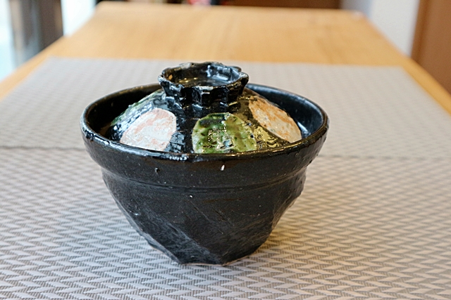 丼　　中尾彰秀