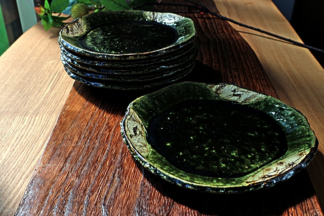 棚橋淳　中皿　織部　織部鉄絵６寸皿