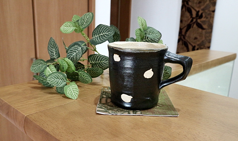 マグカップ　山本一仁